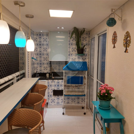 Apartamento à venda com 2 quartos, sendo 1 suíte,  em Vila Suzana, São Paulo, SP