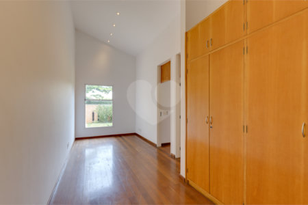 Casa Térrea à venda com 3 quartos, sendo 1 suíte, em Granja Julieta, São Paulo, SP