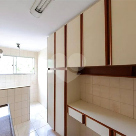 Apartamento à venda com 2 quartos em Jardim Peri, São Paulo, SP