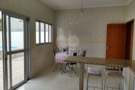 Casa à venda com 4 quartos, sendo 1 suíte, no condomínio Portobello, Sorocaba - SP