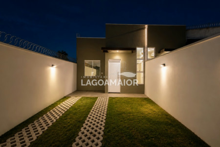 Casa à venda ou para alugar com 2 quartos, sendo 1 suíte, em Santa Rita, Três Lagoas, MS