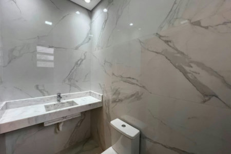 Sobrado com 4 dormitórios à venda, 234 m² por R$ 2.500.000,00 - Ponta da Praia - Santos/SP