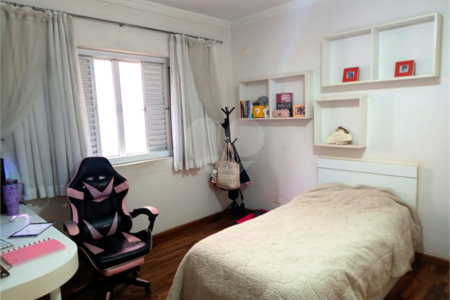 Casa Térrea à venda com 4 quartos, sendo 3 suítes, em Jardim Morumbi, São Paulo, SP