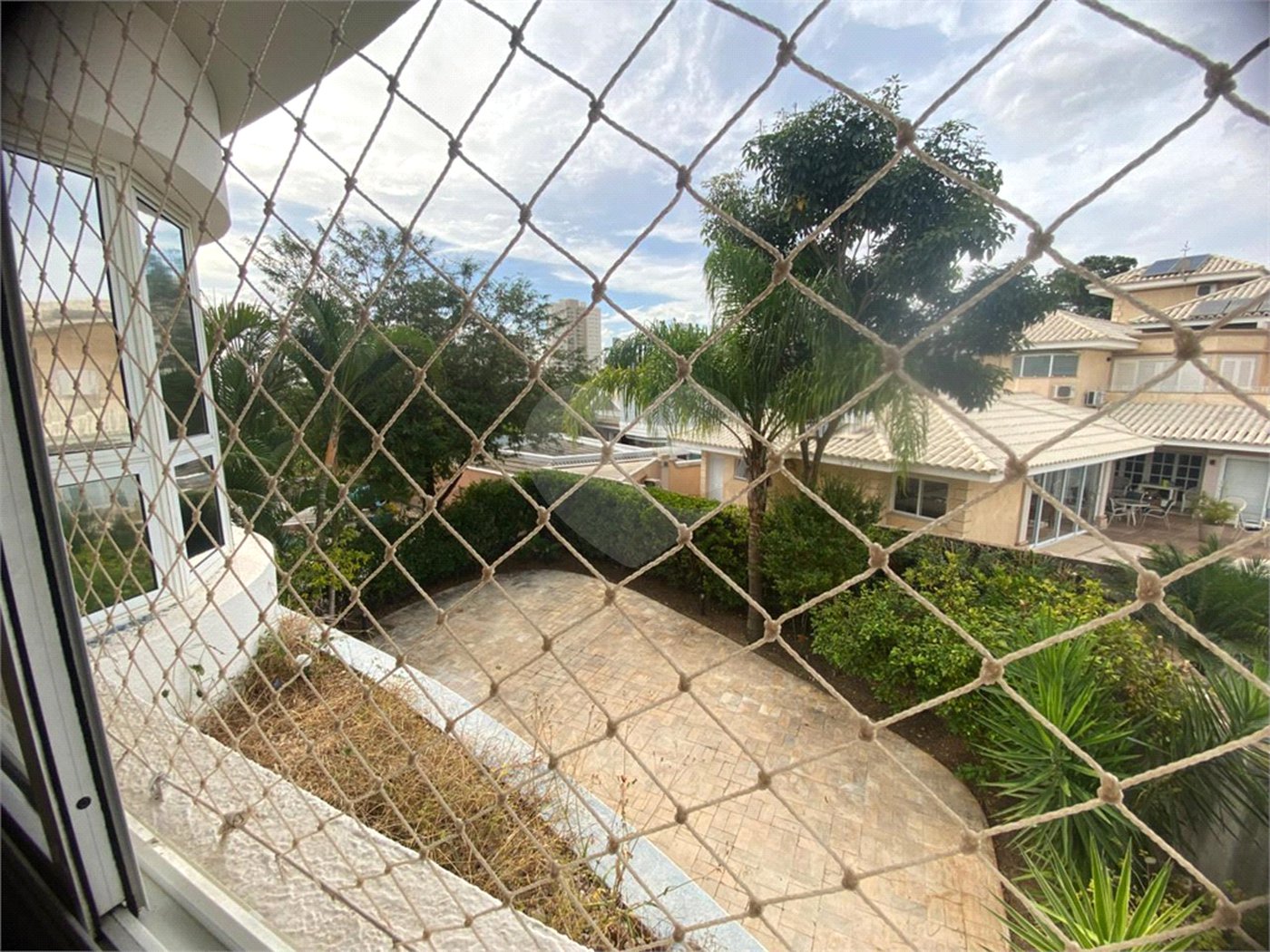 Casa para alugar com 3 suítes no condomínio Angelo Vial, Sorocaba - SP