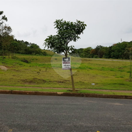 Terreno à venda em San Fernando Valley, Atibaia, SP