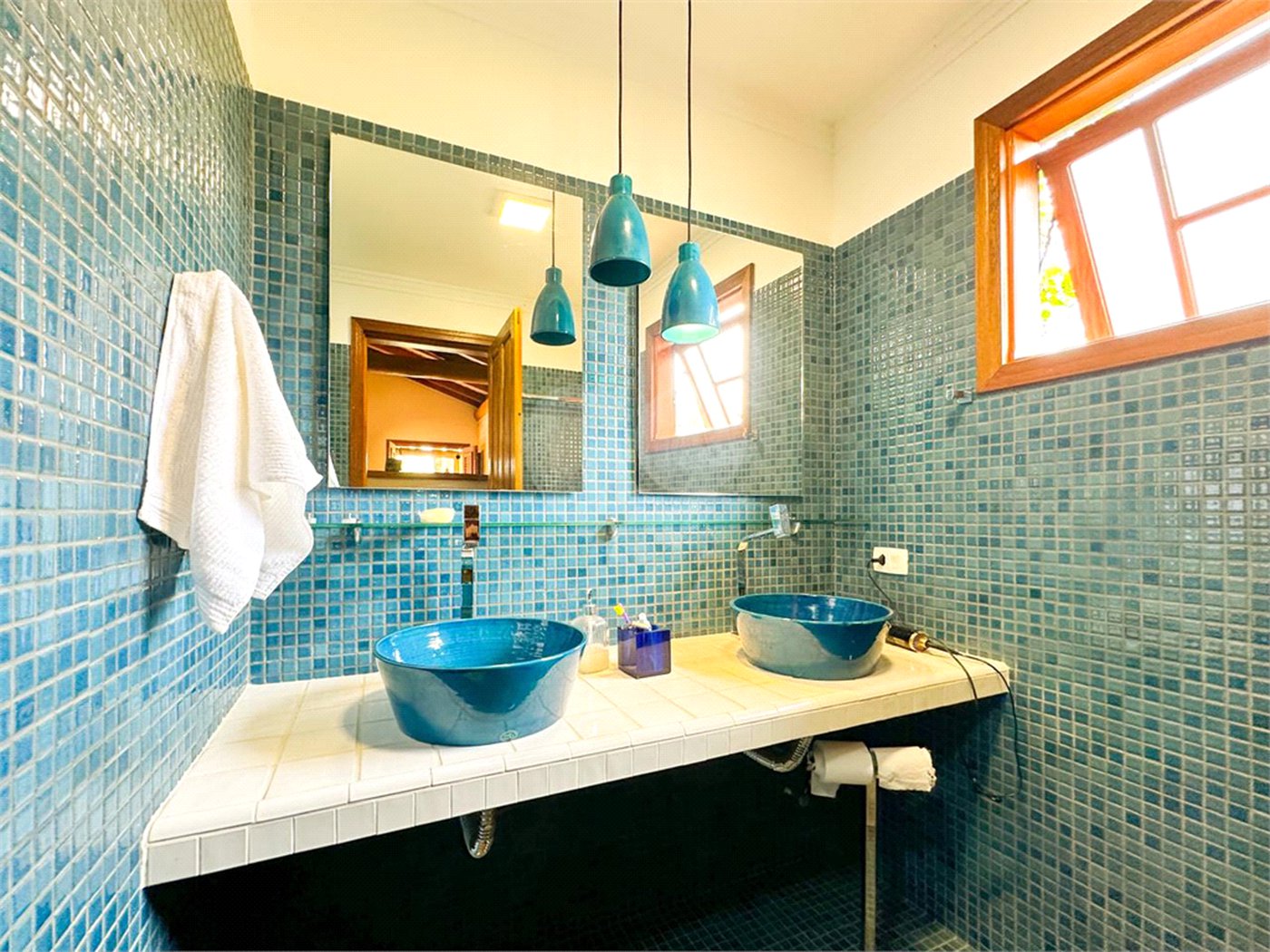 Casa à venda com 3 suítes no condomínio São Joaquim, Vinhedo - SP