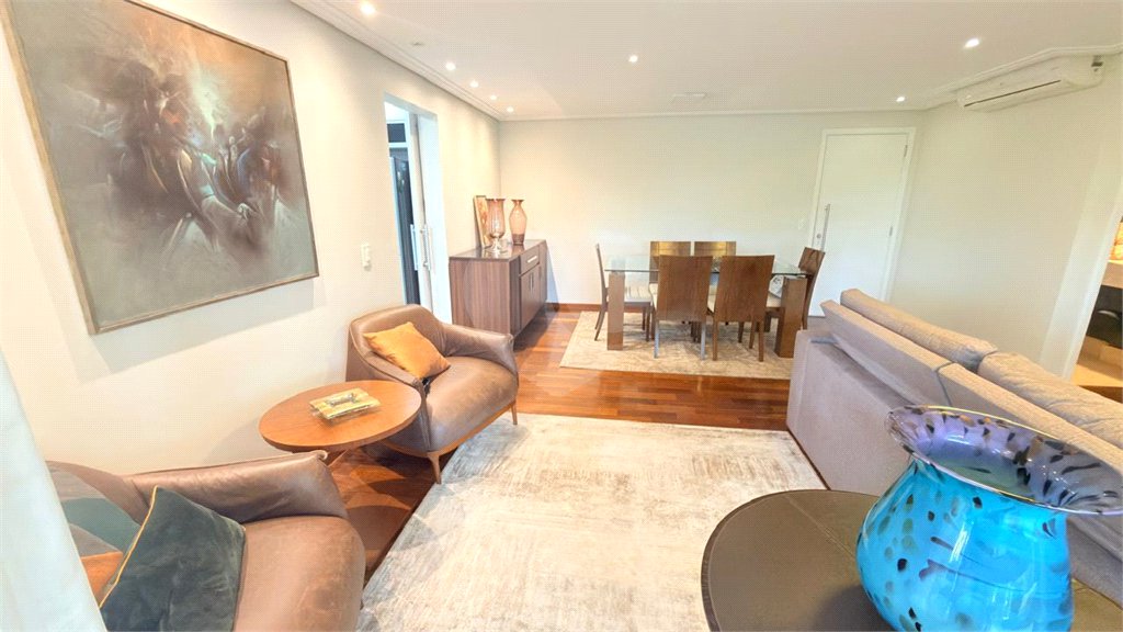 Apartamento à venda com 3 suítes em Santa Teresinha, São Paulo, SP