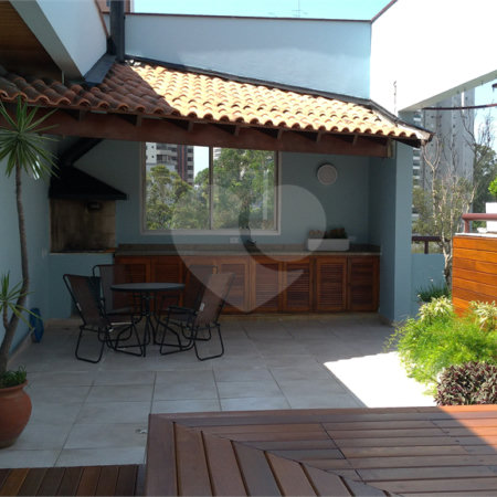 Cobertura à venda com 4 quartos, sendo 3 suítes,  em Vila Andrade, São Paulo, SP