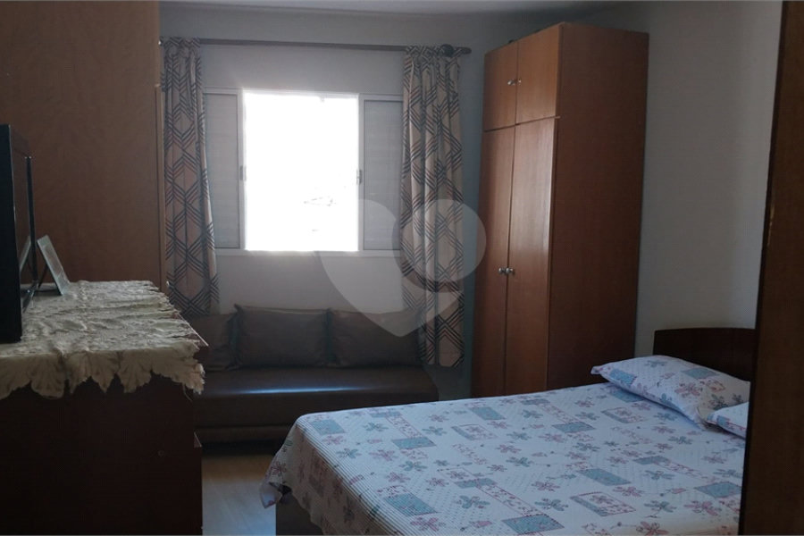 Sobrado à venda com 3 quartos em Vila Isolina Mazzei, São Paulo, SP