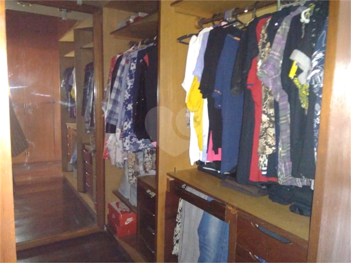 Sobrado à venda com 5 quartos, sendo 2 suítes, em Vila Rosália, Guarulhos, SP