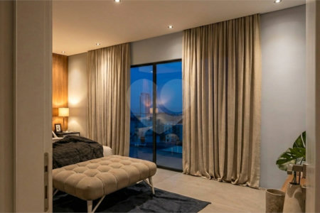 Casa à venda com 4 suítes no condomínio Residencial Green Ville, Rio de Janeiro - RJ