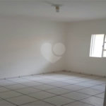Casa à venda com 4 quartos, sendo 2 suítes,  no condomínio Villagio Colinas do Sol, Sorocaba - SP