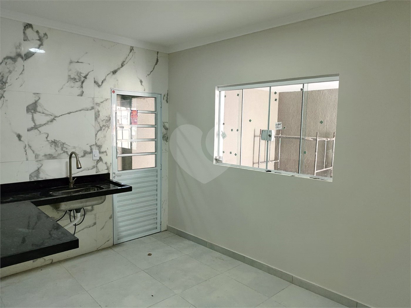 Casa à venda com 4 quartos, sendo 1 suíte, em Jardim América, São José dos Campos, SP