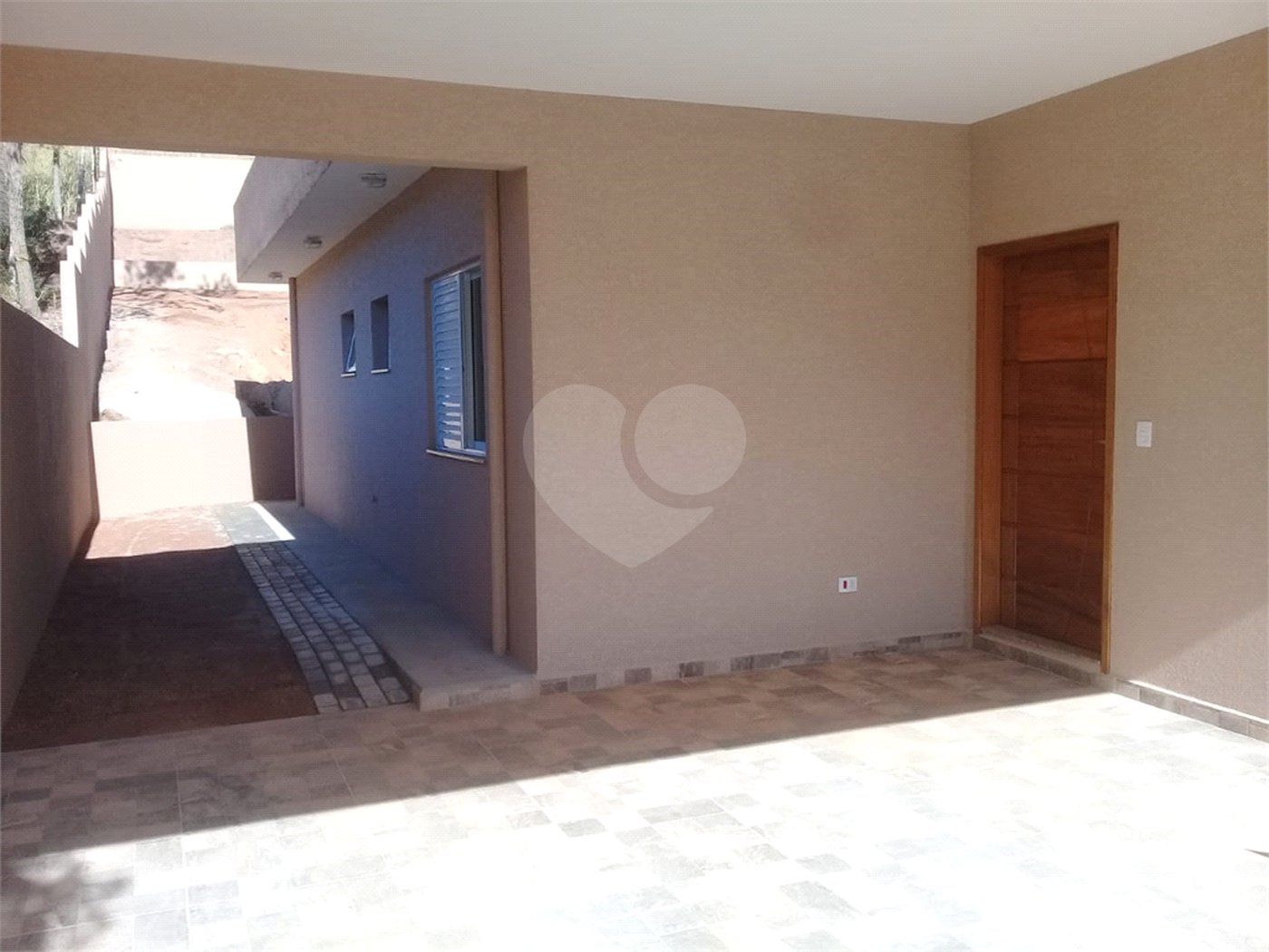Casa à venda com 3 quartos, sendo 1 suíte,  em Loteamento Jardim Solares, Atibaia, SP