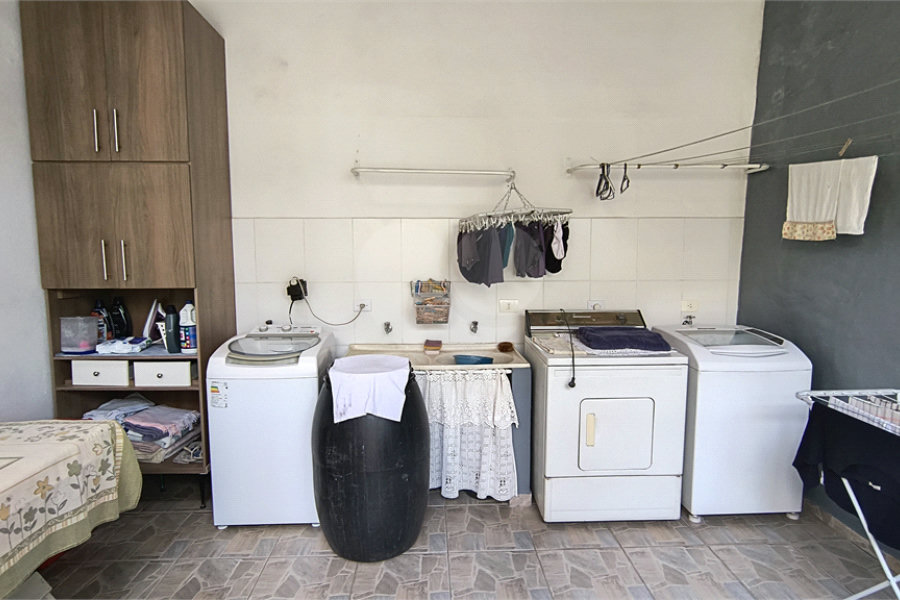 Casa à venda com 4 quartos, sendo 1 suíte, em Casa Verde, São Paulo, SP