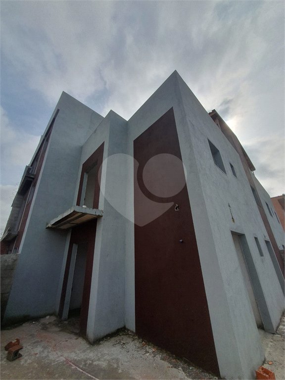 Apartamento à venda com 2 quartos, sendo 1 suíte,  em Jardim Stella, Santo André, SP