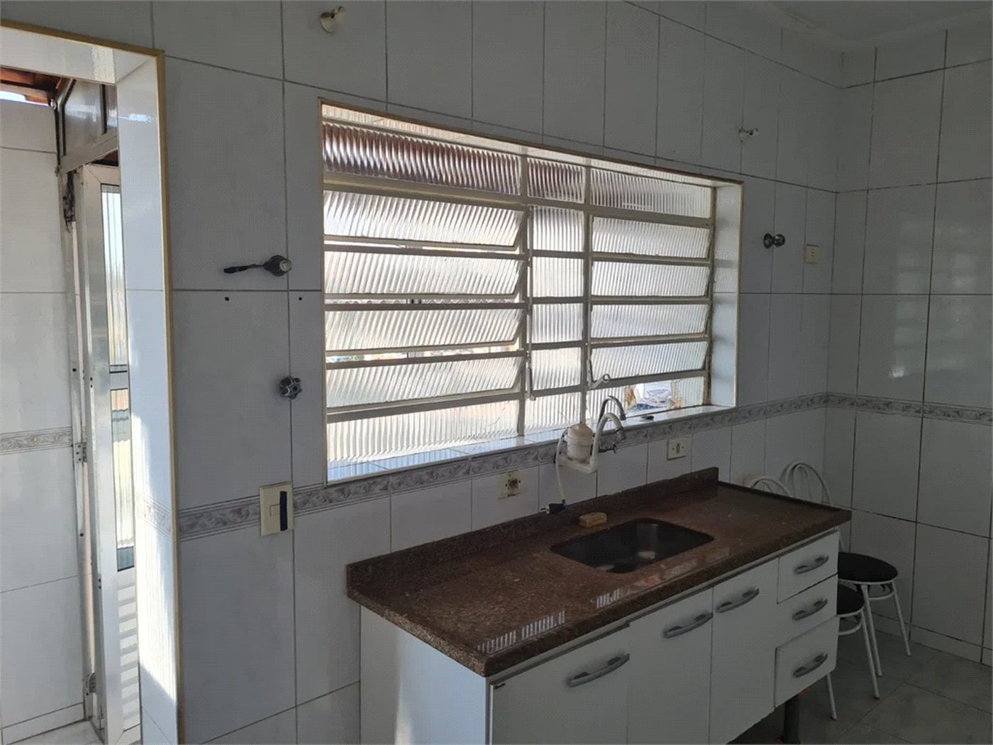 Sobrado à venda com 2 quartos, sendo 1 suíte, em Jardim Ivana, São Paulo, SP