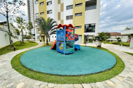 Apartamento à venda com 2 suítes no Centro, Taubaté, SP