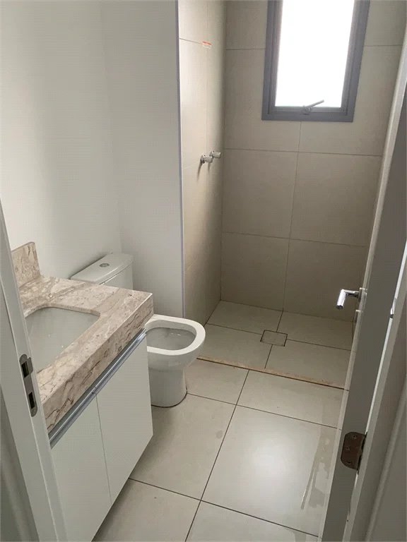 Apartamento à venda com 3 quartos, sendo 1 suíte,  em Vila Leopoldina, São Paulo, SP