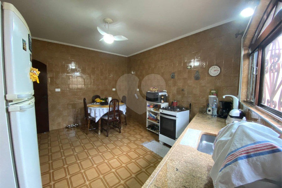 Sobrado à venda com 3 quartos, sendo 1 suíte, em Palmas do Tremembé, São Paulo, SP