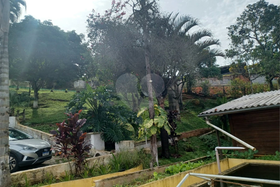 Casa à venda com 5 quartos, sendo 2 suítes, em Rio Abaixo, Mairiporã, SP