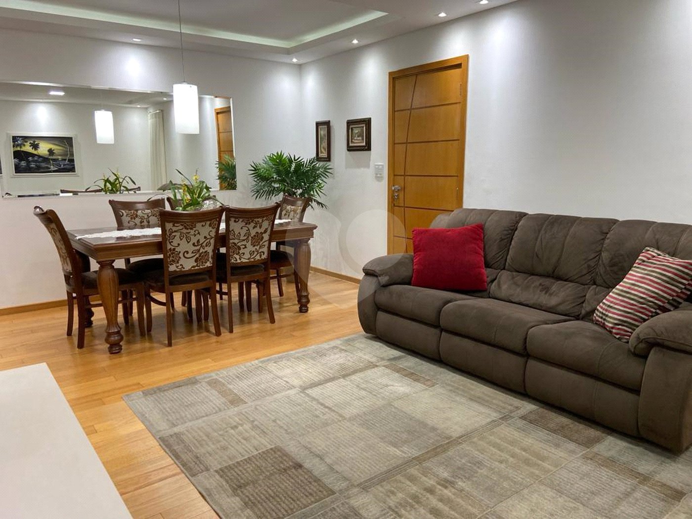 Apartamento à venda com 3 suítes em Vila Bastos, Santo André, SP