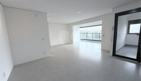 Apartamento à venda com 3 quartos, sendo 1 suíte,  em Vila Leopoldina, São Paulo, SP