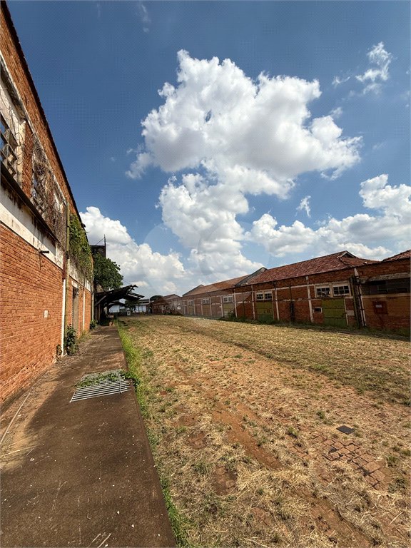 Terreno à venda em Vila Xavier (vila Xavier), Araraquara, SP