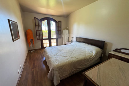 Casa à venda com 7 quartos, sendo 3 suítes,  em Jardim Colombo, Itapetininga, SP