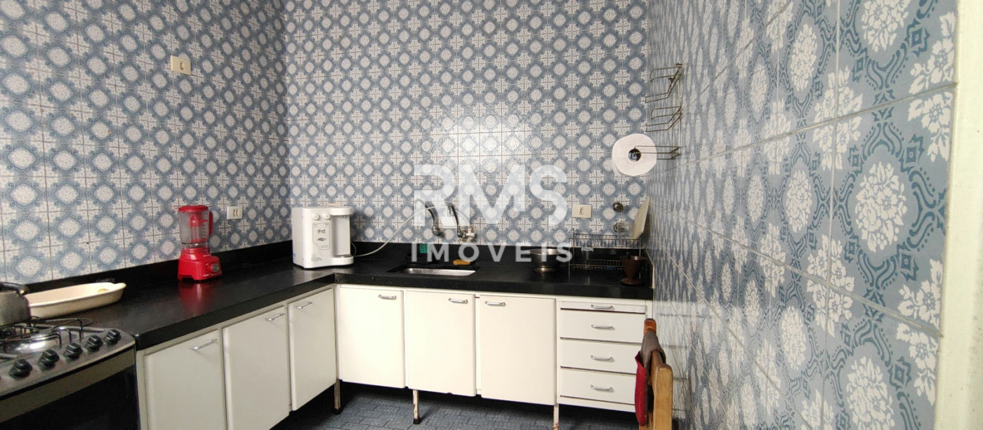 Casa à venda com 4 quartos, sendo 2 suítes,  no Centro, Itu, SP