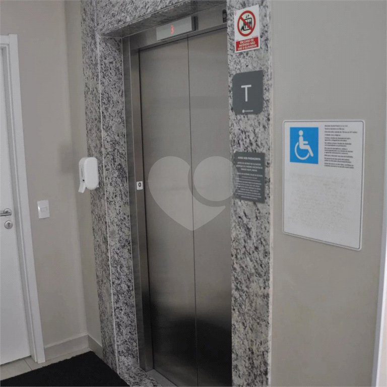 Apartamento à venda com 2 quartos em Vila Zat, São Paulo, SP