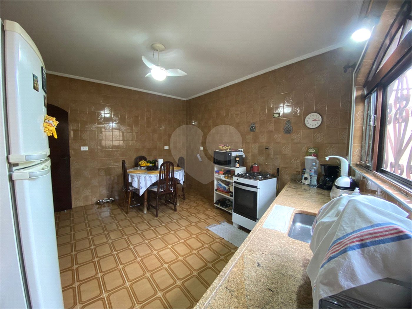 Sobrado à venda com 3 quartos, sendo 1 suíte, em Palmas do Tremembé, São Paulo, SP