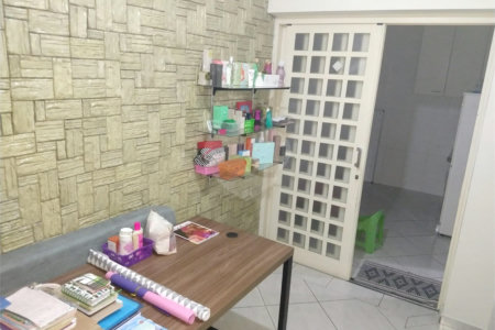 Sobrado à venda com 4 quartos, sendo 1 suíte,  em Vila Curuçá, Santo André, SP