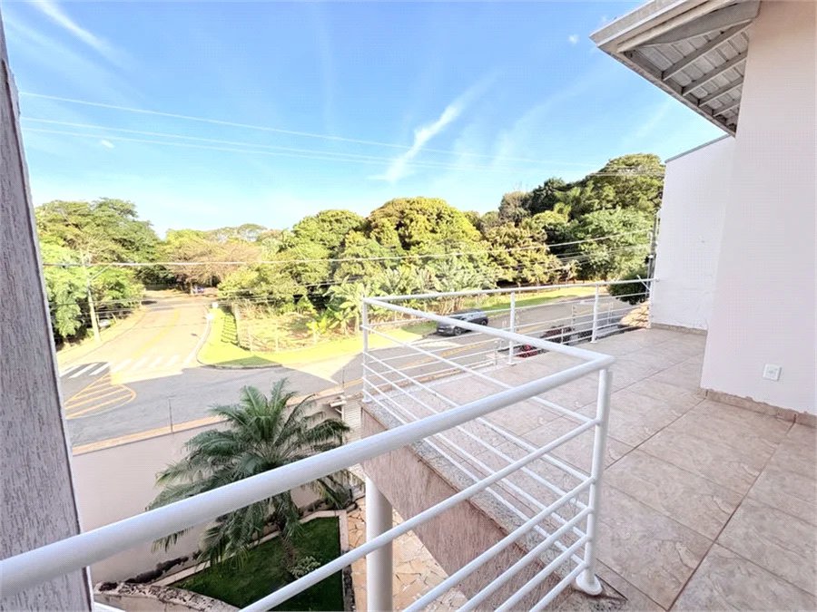 Casa à venda com 3 suítes em Parque Nova Suíça, Valinhos, SP