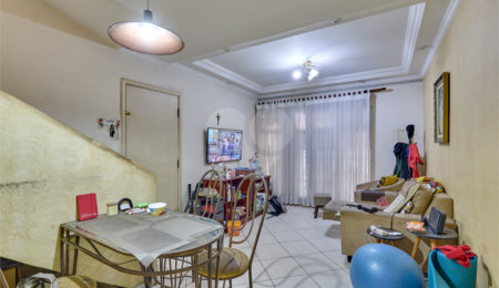 Casa à venda com 4 quartos, sendo 2 suítes, em Santo Amaro, São Paulo, SP