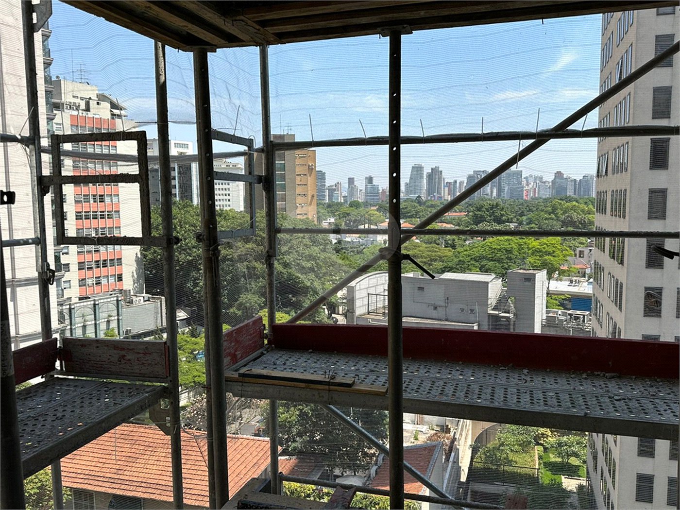 Apartamento à venda com 2 suítes em Jardim Europa, São Paulo, SP