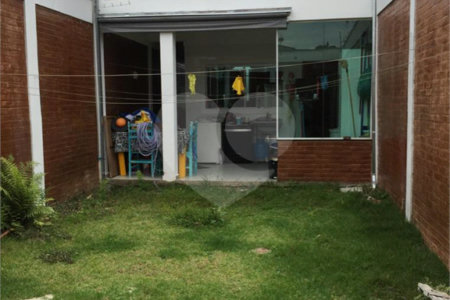 Sobrado à venda com 3 quartos, sendo 1 suíte,  em Alto da Boa Vista, Mogi das Cruzes, SP
