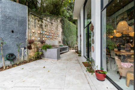 Casa à venda com 4 suítes no condomínio Granja do Morumbi, São Paulo - SP