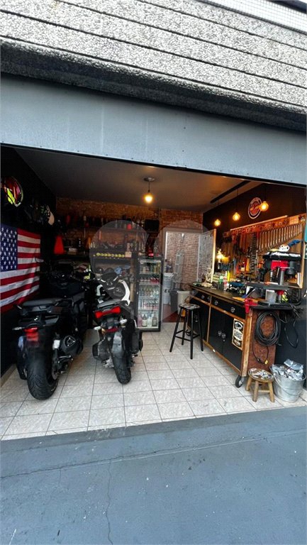 Sobrado à venda com 3 quartos, sendo 1 suíte, em Vila Mariana, São Paulo, SP