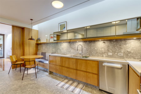 Casa à venda com 4 suítes no condomínio Vila Flora, São Paulo - SP