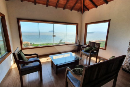 Casa à venda com 4 suítes em Praia Rasa, Armação dos Búzios, RJ