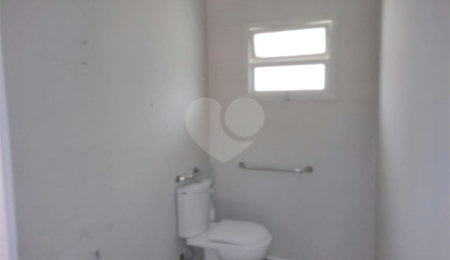 Casa à venda com 2 quartos em Jardim Semiramis, Cotia, SP