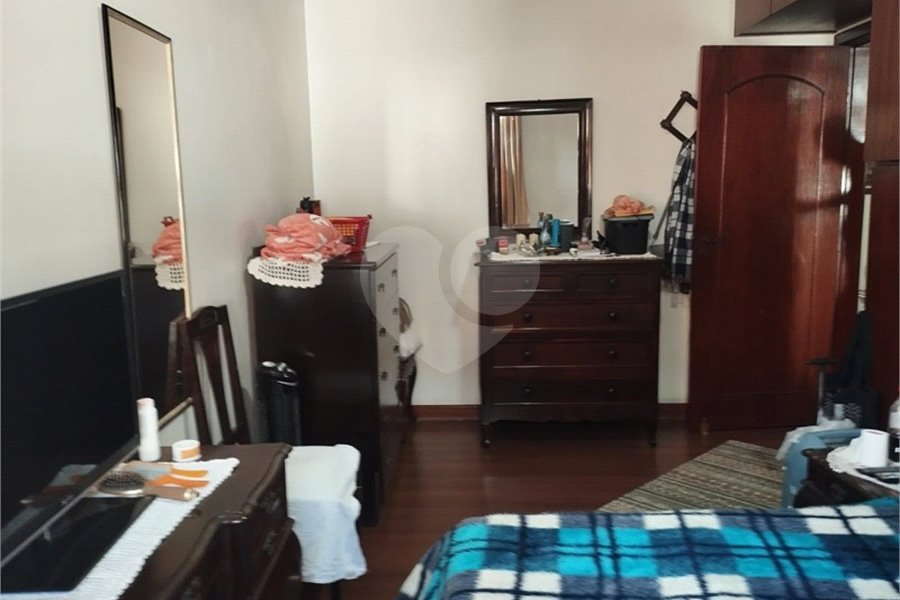 Sobrado à venda com 4 quartos, sendo 1 suíte, em Tremembé, São Paulo, SP
