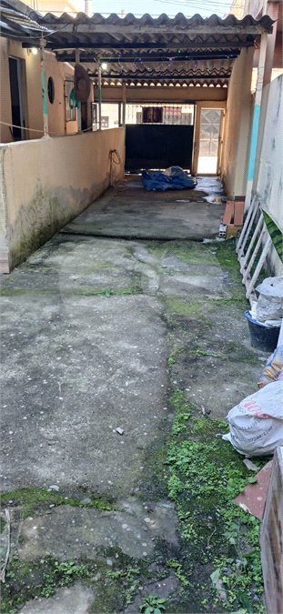 Casa à venda com 3 quartos em Santíssimo, Rio de Janeiro, RJ
