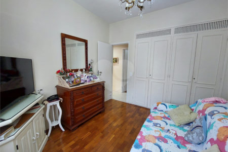 Apartamento à venda com 4 quartos, sendo 1 suíte, em Tijuca, Rio de Janeiro, RJ
