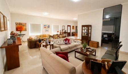 Casa à venda com 6 quartos, sendo 3 suítes,  em Santos Dumont, Três Lagoas, MS