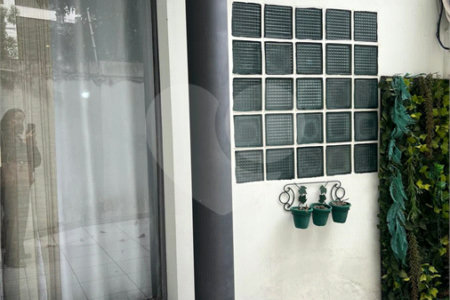 Casa à venda com 2 quartos, sendo 1 suíte, em Jardim das Acácias, São Paulo, SP