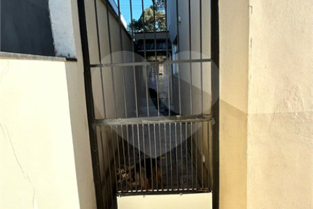 Sobrado à venda com 6 quartos, sendo 1 suíte,  em Sumarezinho, São Paulo, SP