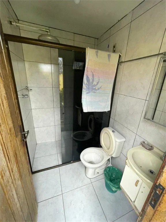 Sobrado à venda com 4 quartos, sendo 1 suíte,  em Jardim Catanduva, São Paulo, SP