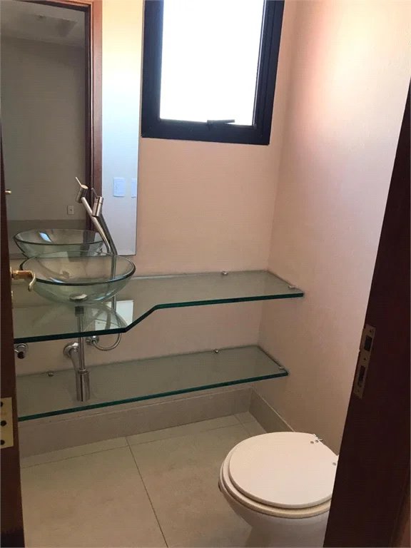 Apartamento à venda com 3 quartos, sendo 1 suíte, em Vila Andrade, São Paulo, SP